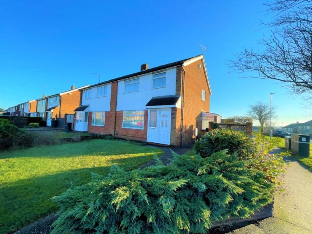 Main image of property: Calverton Road, Luton, LU3