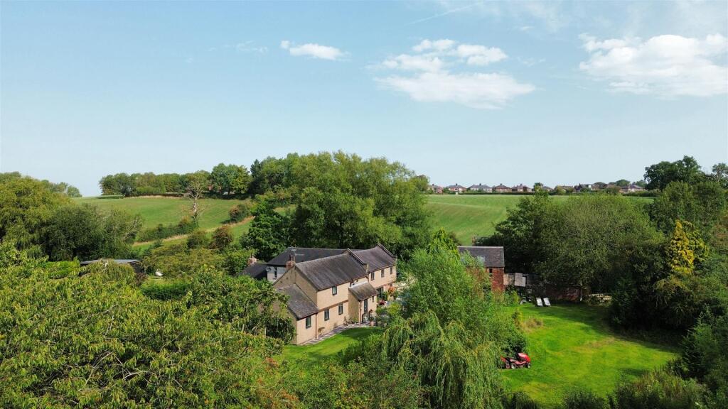 Main image of property: Moreton Meadows Farm, Stony Lane, Congleton