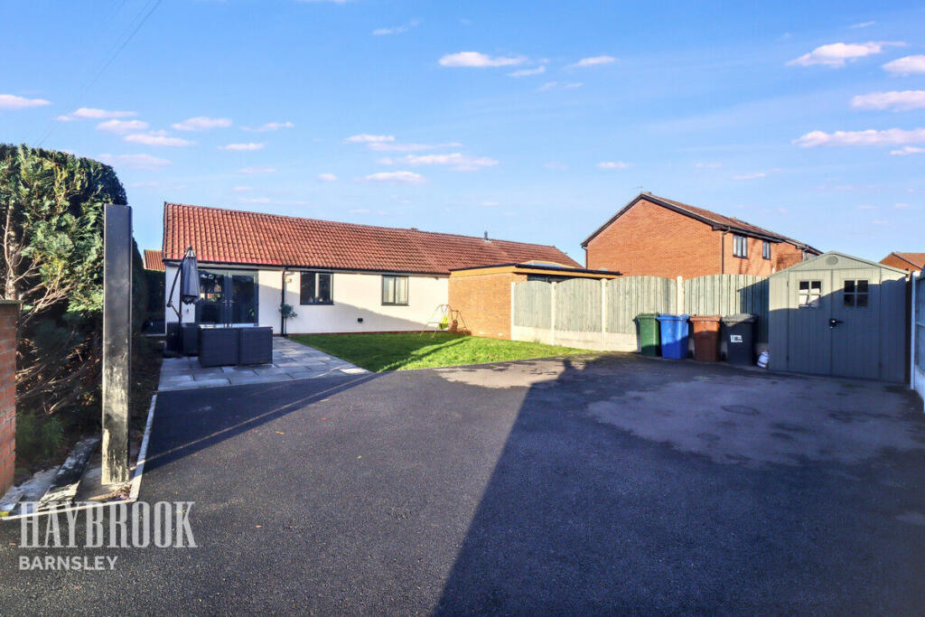 2-bed semi-detached on 2a Selbourne Close, £230,000