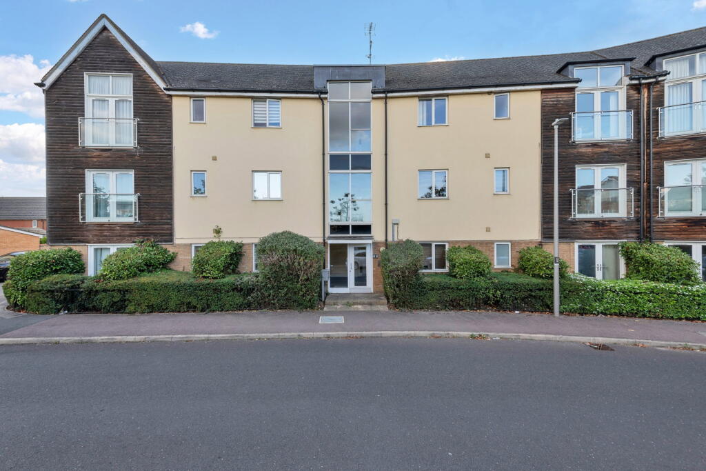 Apartment in Milton Keynes - View 2