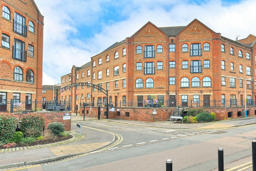 Main image of property: Whitefriars Wharf, Tonbridge, TN9