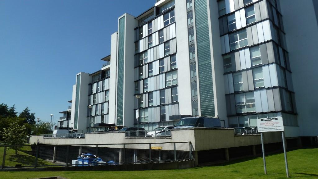 Main image of property: Mavisbank Gardens, Glasgow, G51