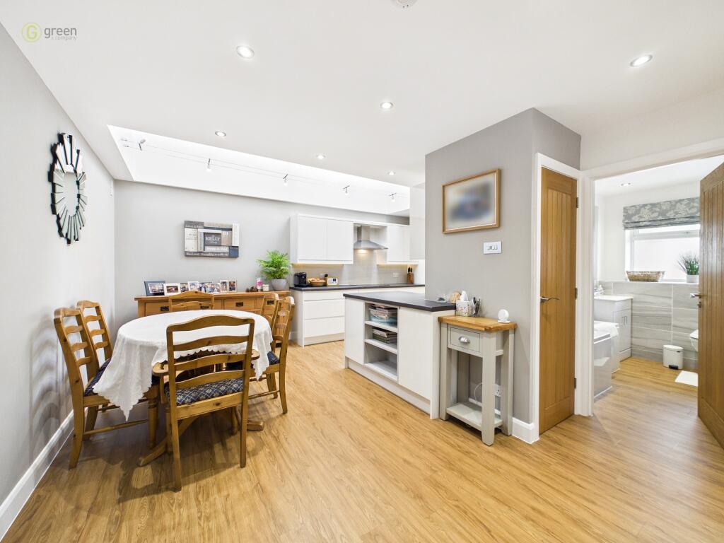 Salisbury Grove, Walmley, Sutton Coldfield, B72 photo 4