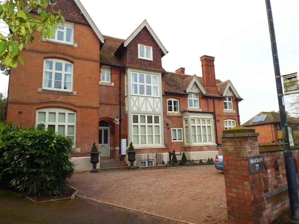 Main image of property: Lillington Road, Leamington Spa