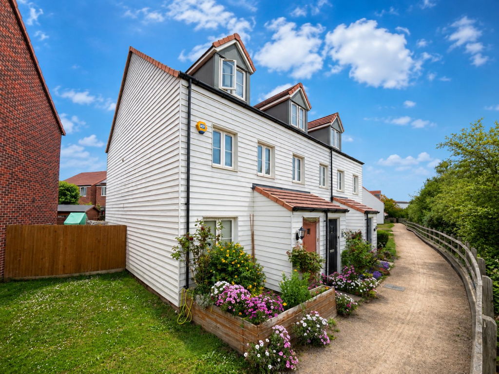 Main image of property: Ellingham View, Dartford, DA1