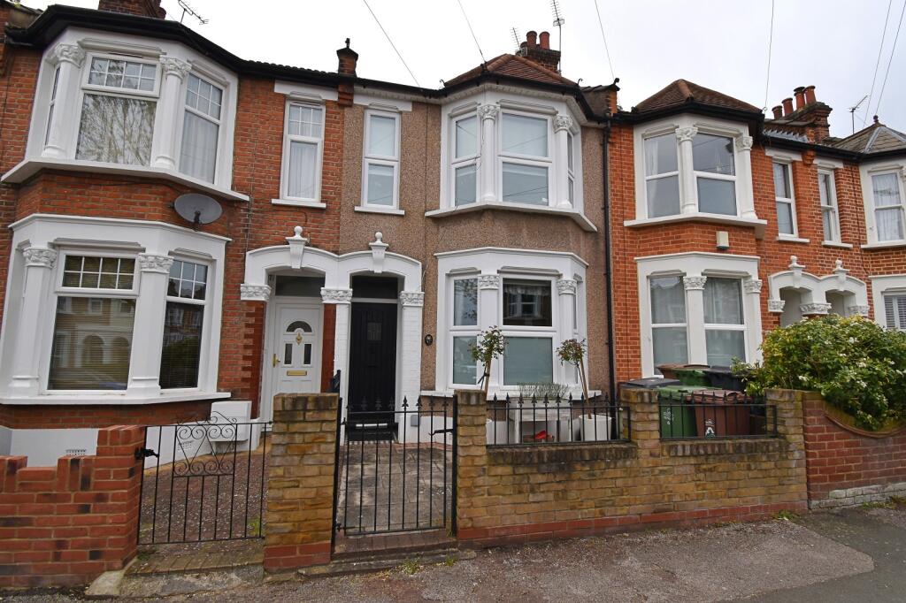 Main image of property: Cavendish Road, Highams Park , Greater London. E4 9NH