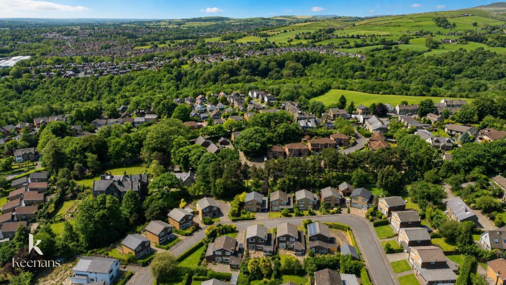 House in Rochdale, Shawclough - View 4
