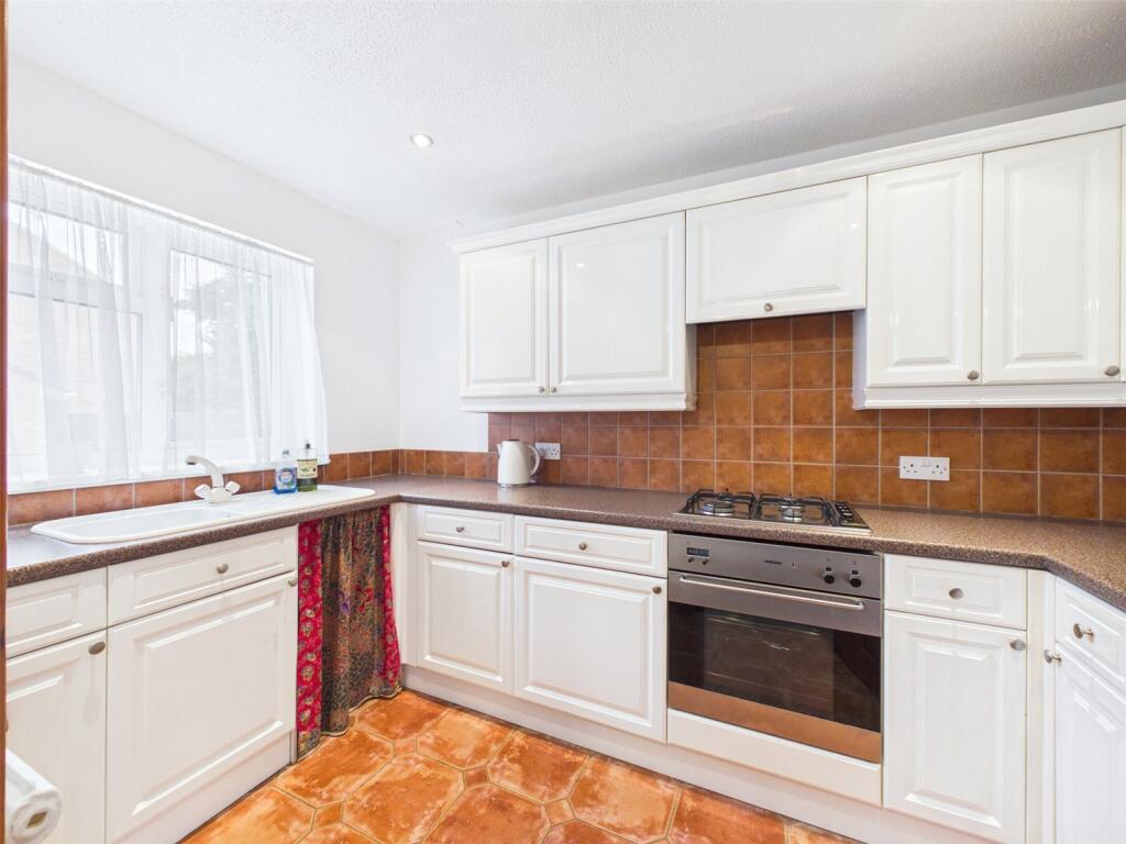 House in Cheltenham, Hatherley, Up Hatherley - View 5