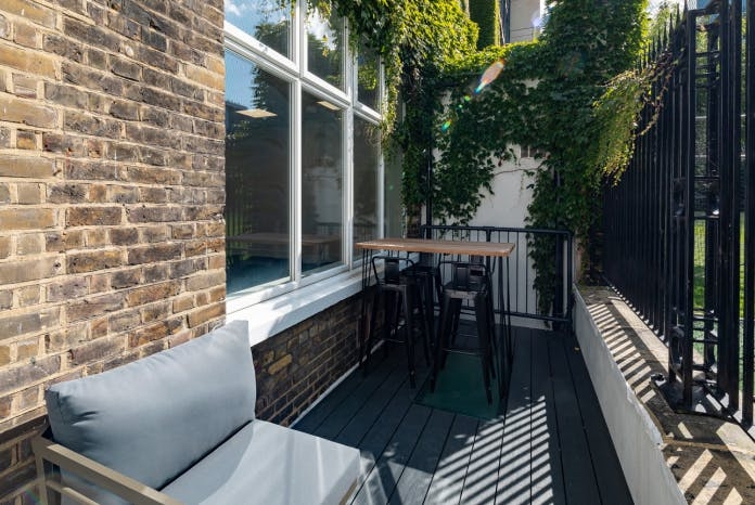 4 City Road - Terrace on the ground floor