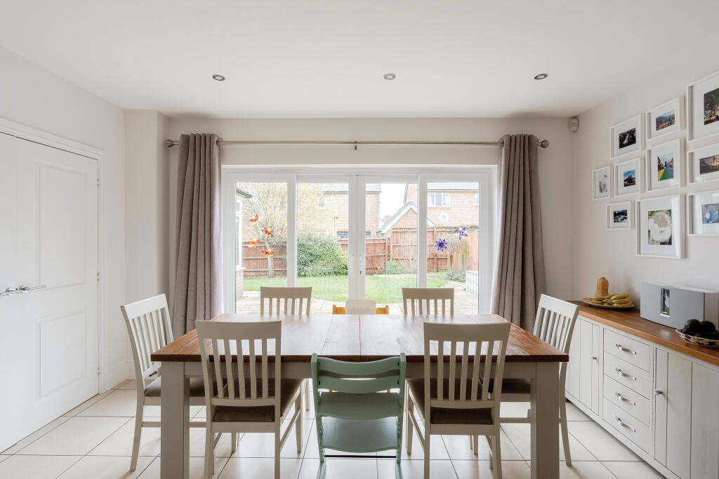 Long Wood Road, Cheswick Village, Bristol photo 4