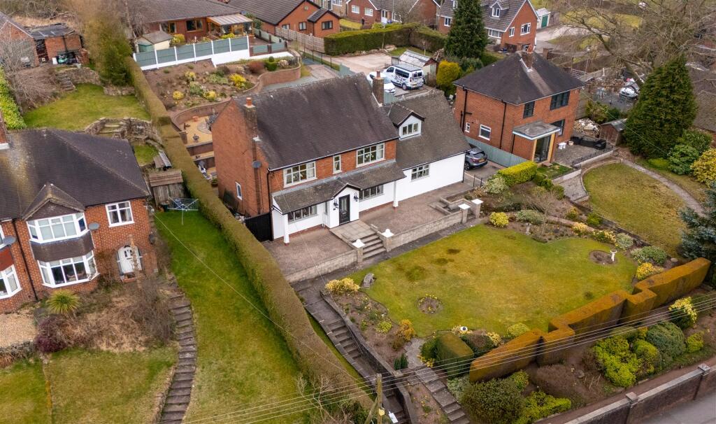 Main image of property: Town End, Cheadle