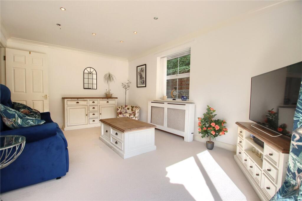 Apartment in Stockton-on-Tees - View 3