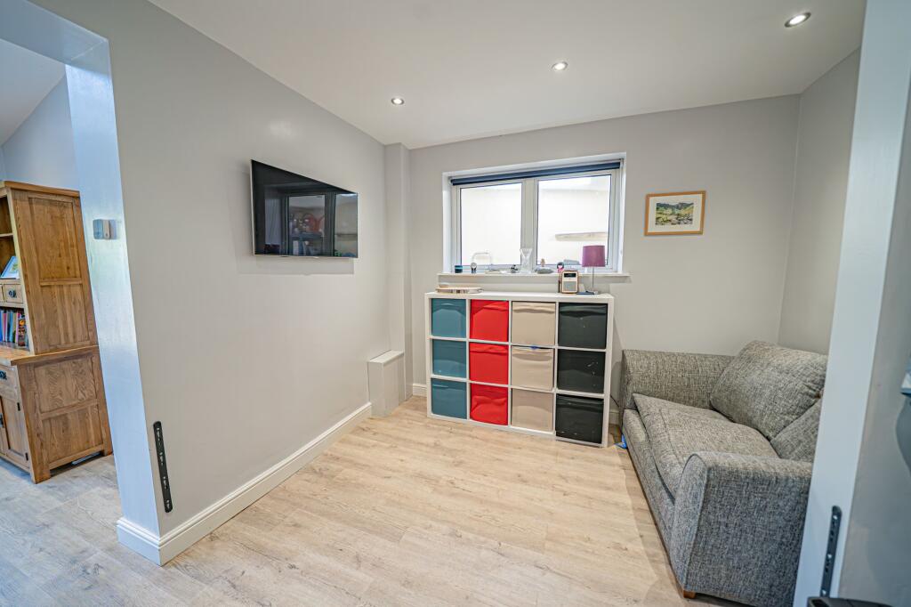Packwood Close, Bentley Heath, B93 photo 5