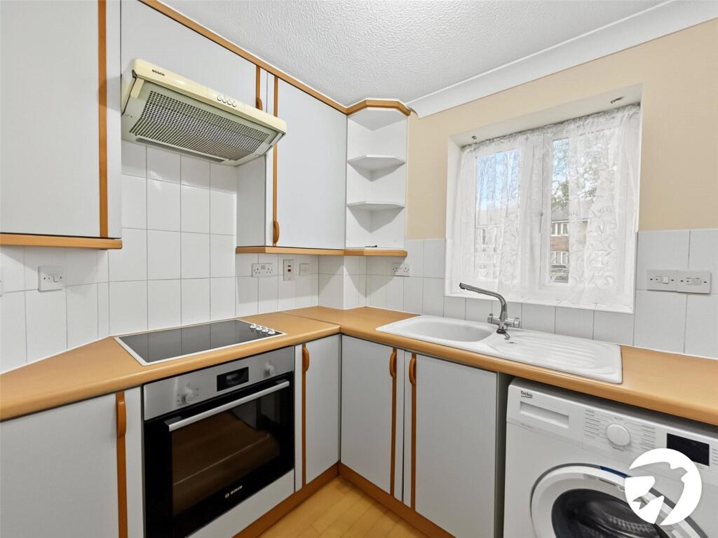 Apartment in Rochester - More