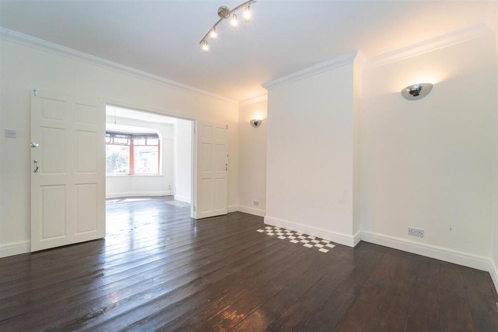 House in Manchester, Greater Manchester - View 5