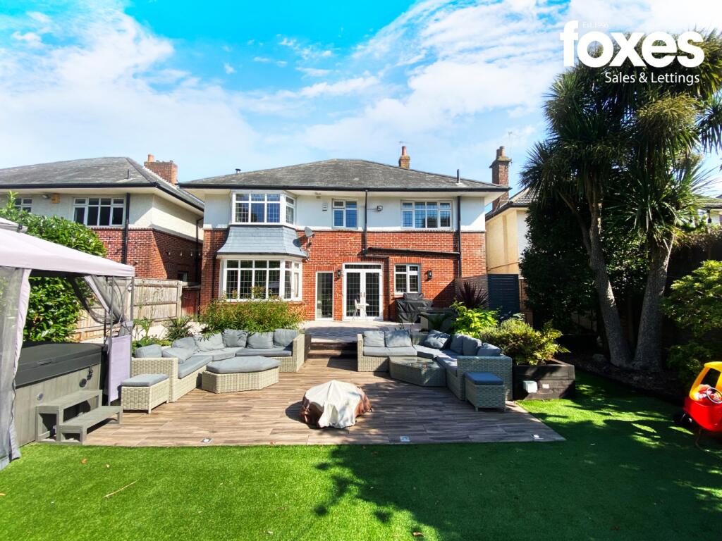 House in Bournemouth, Charminster - View 2