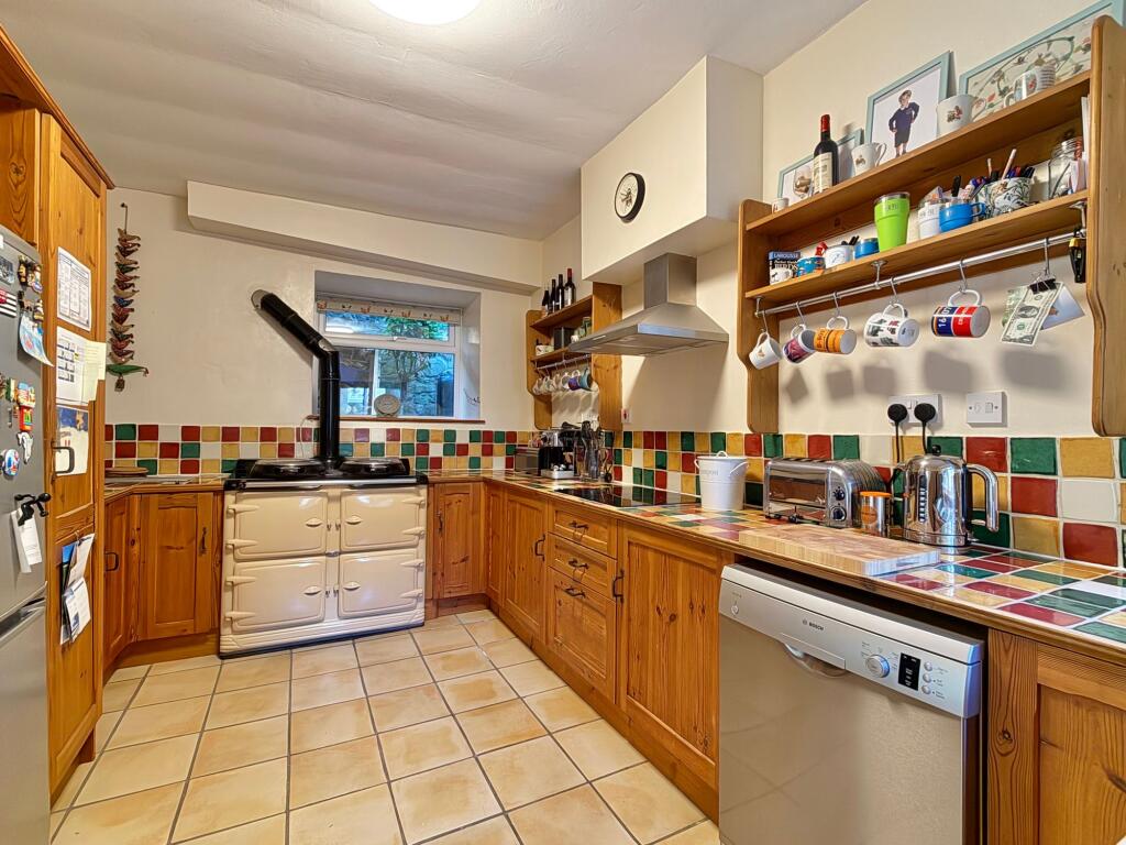 House in Exeter - View 4