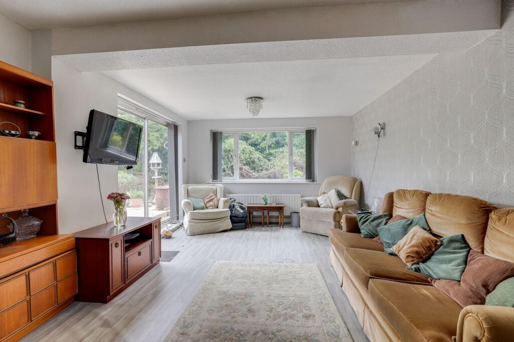 House in Ashfield, Hucknall - View 5