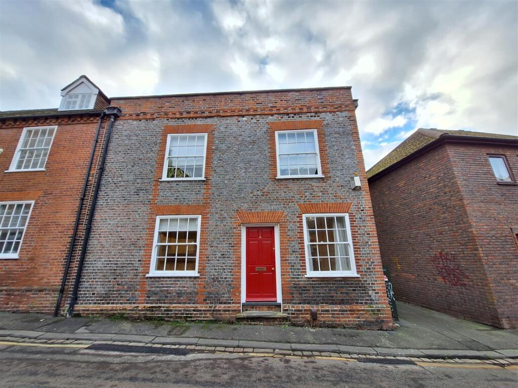 Main image of property: Church Street, Reading