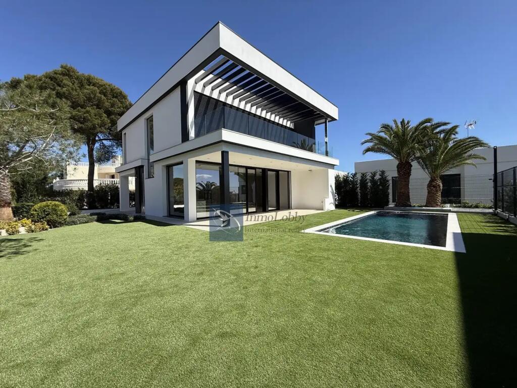Main image of property: Spain