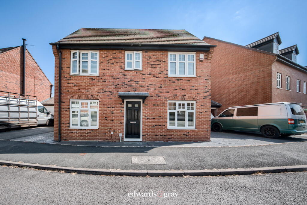 Trafalgar Way, Lichfield, WS14 9FD