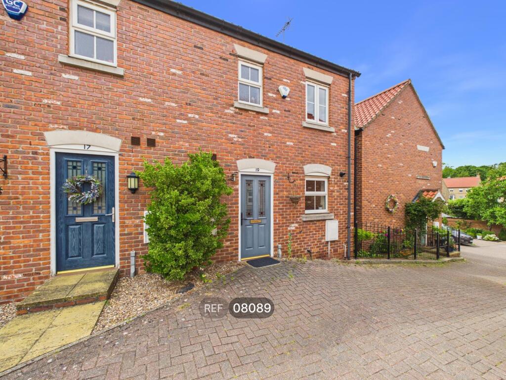 Main image of property: Inglenook Close, South Milford, Leeds, LS25 5BF