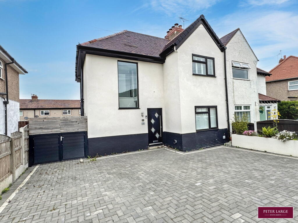 Main image of property: Fforddisa, Prestatyn LL19 8SP