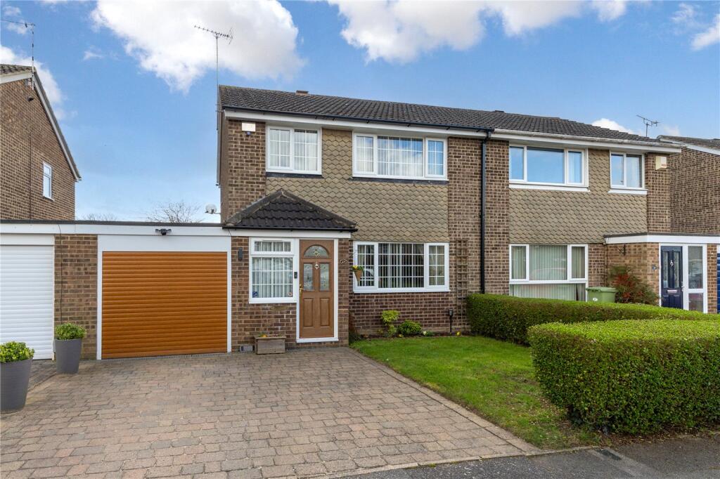 Main image of property: Blythe Close, Newport Pagnell, Buckinghamshire, MK16