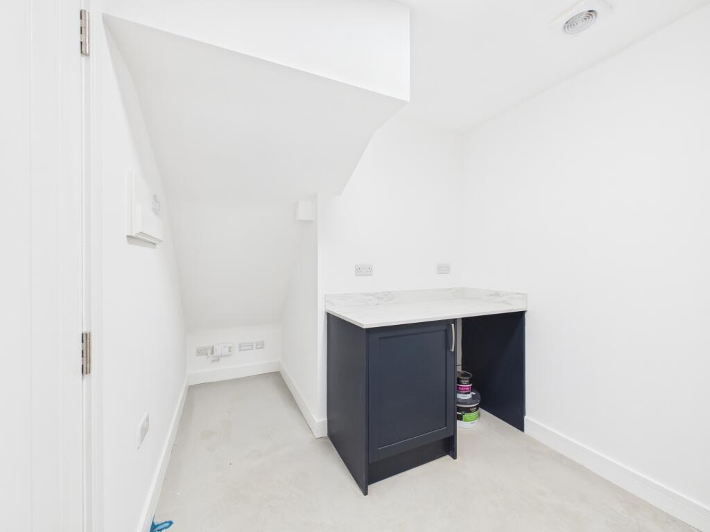 House in Melton, Leicestershire - More