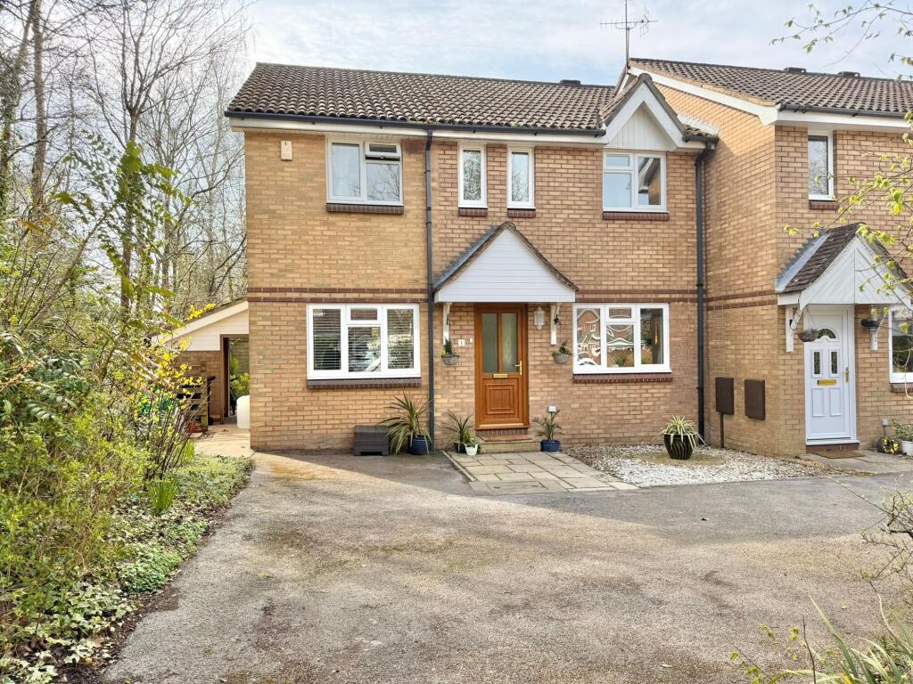 Main image of property: Redwood Close, Dibden Purlieu, SO45