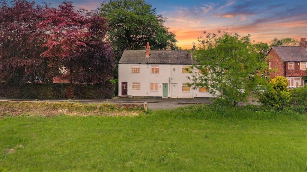 Main image of property: New Lane, Aughton, L39