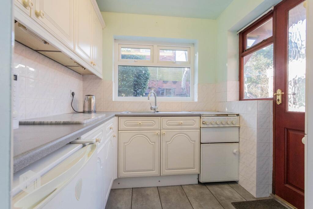 Outwood Avenue, Swinton, M27 photo 3