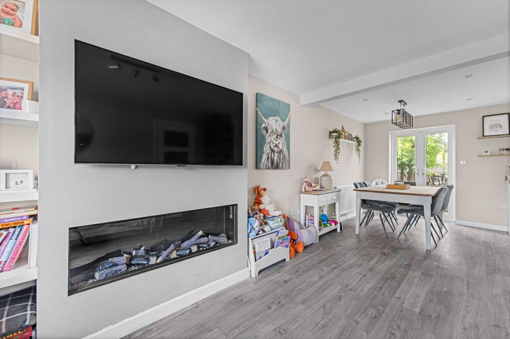 House in West Oxfordshire, Ducklington - View 5
