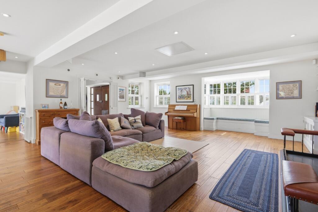House in Maldon, North Fambridge - View 5
