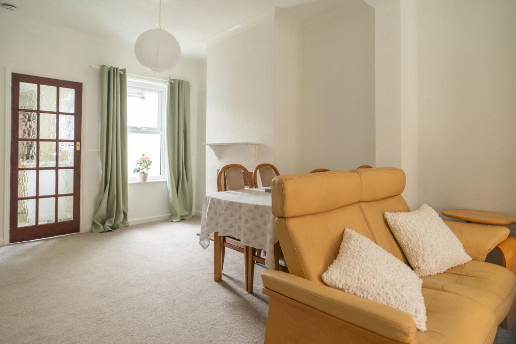 House in East Devon, Exmouth - View 2