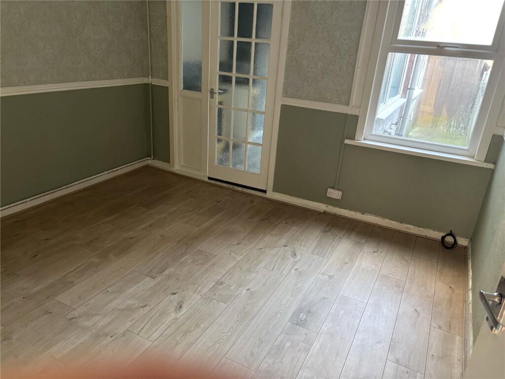 House in Ashfield, Kirkby-in-Ashfield, Sutton-in-Ashfield - View 5