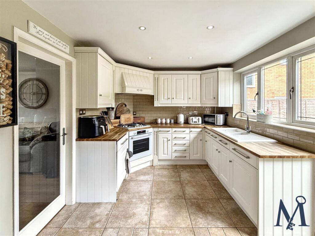 House in North West Leicestershire, Ibstock - View 3
