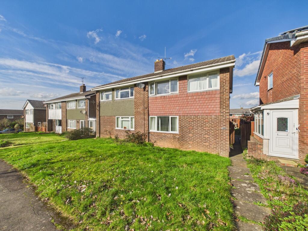 Main image of property: Merlin Way, Chipping Sodbury, Bristol, BS37