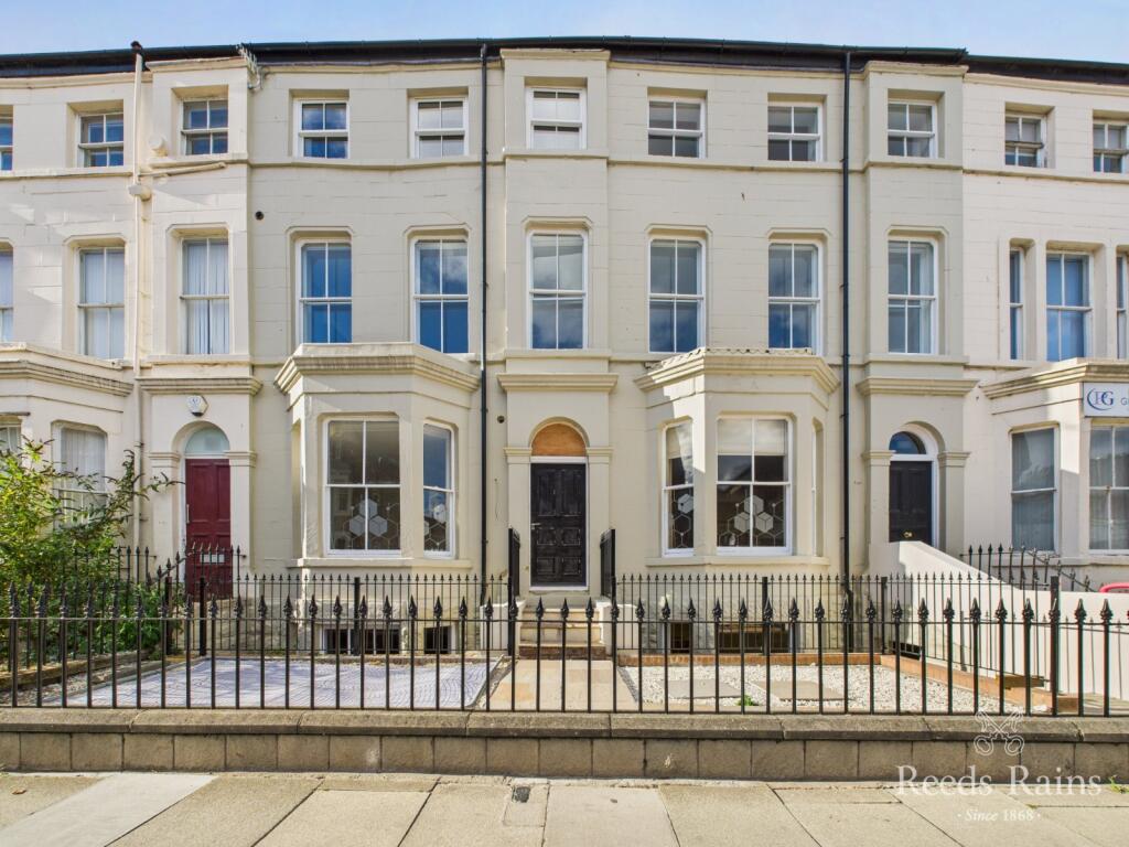 1-bed apartment on Westborough, Scarborough, North Yorkshire, YO11, £110,000