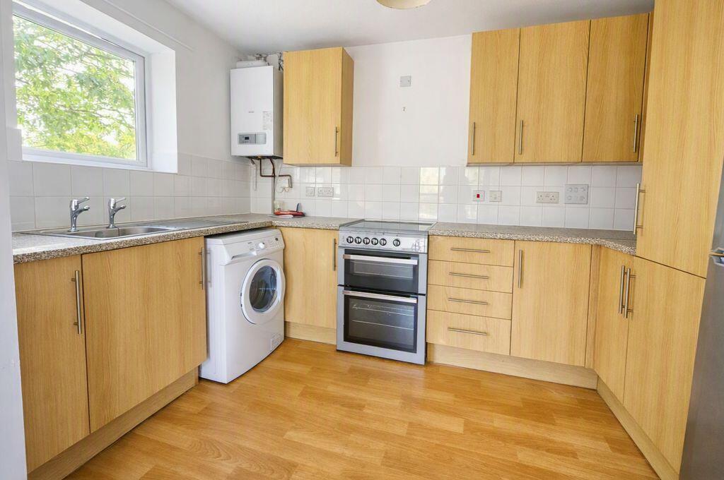 Apartment in Portsmouth - View 4