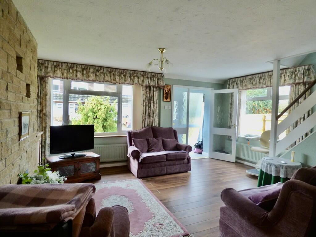 House in Vale of White Horse, Caldecott, Abingdon on Thames - View 2