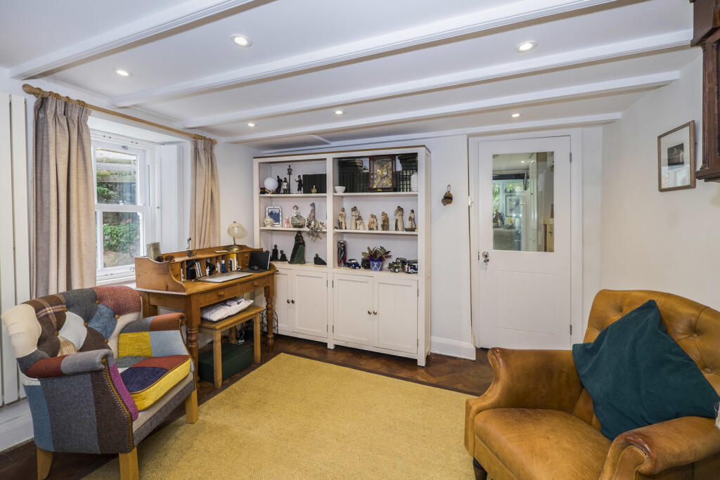 House in Truro - View 5