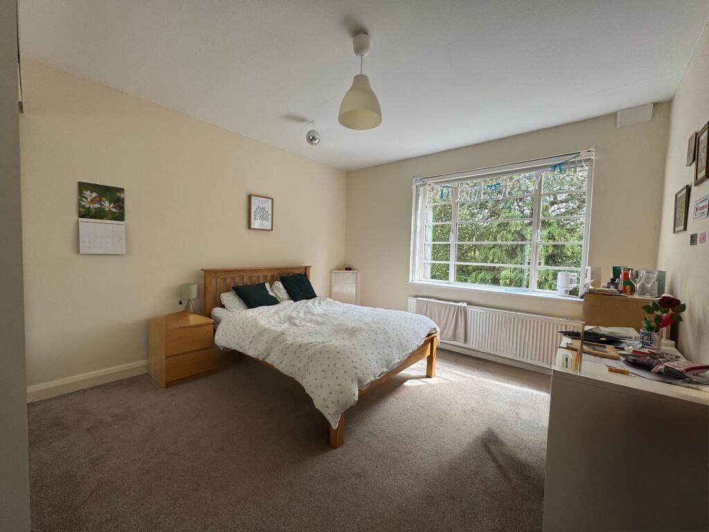 Apartment in Newcastle upon Tyne, Tyne and Wear - View 3