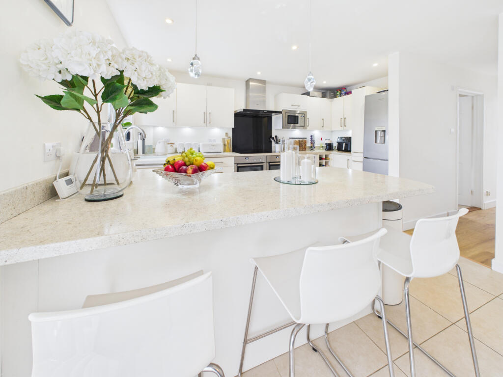 Main image of property: Osborne Road, Warsash, Southampton