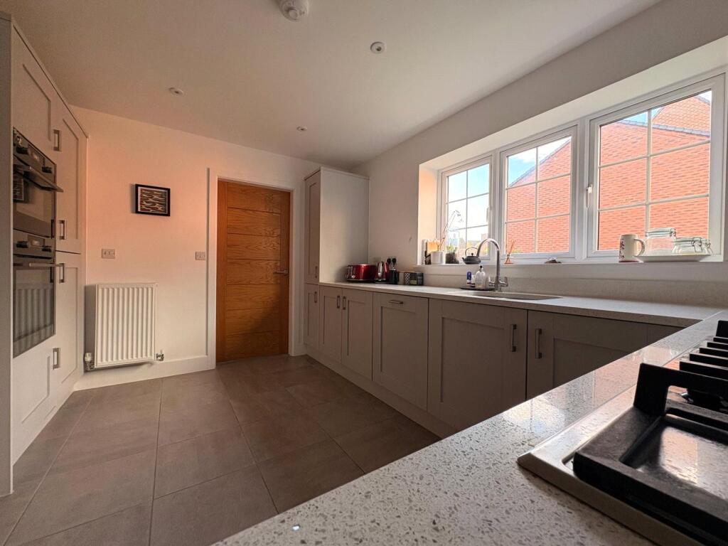 House in Northampton - View 4