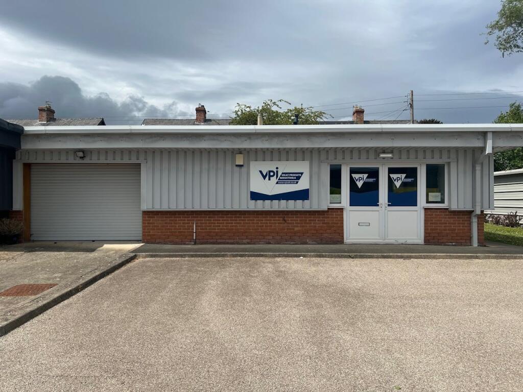 Main image of property: Unit 8M Littleburn Industrial Estate, Mill Road, Langley Moor, DH7 8ET