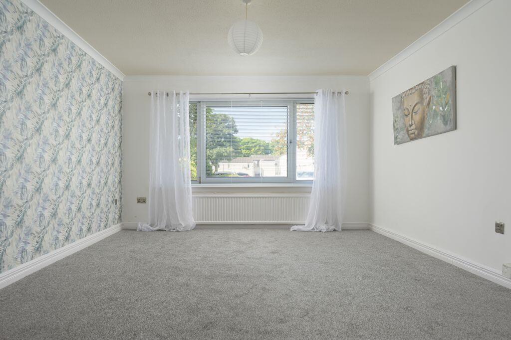 House in Dunfermline, Fife - View 4