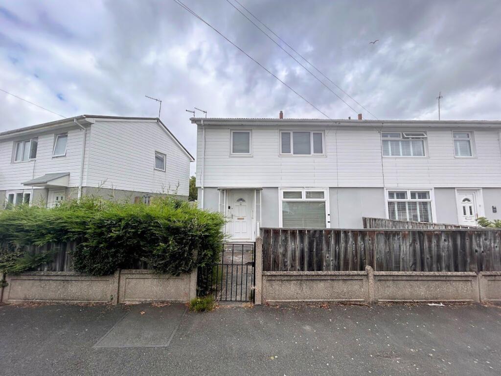 Main image of property: Beech Grove, Newcastle upon Tyne, Tyne and Wear, NE12 8LA
