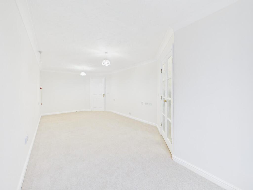 Additional image 3 of Sutton Court, Beech Street, Bingley