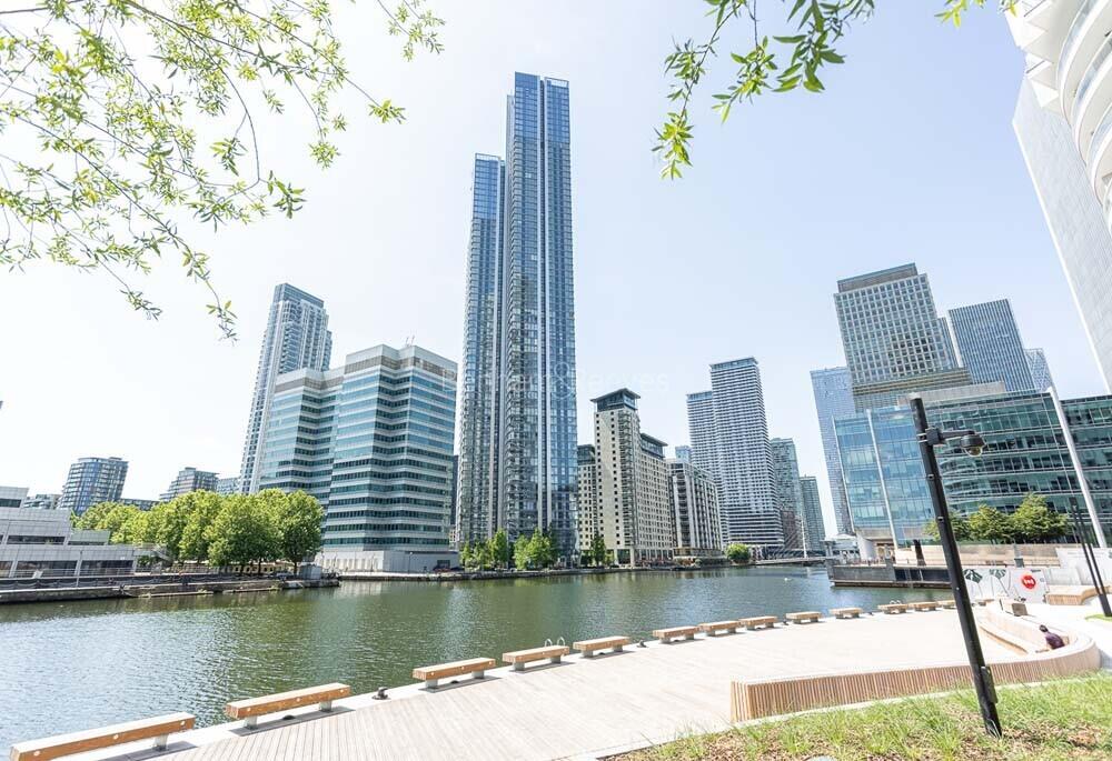 Main image of property: Marsh Wall, Isle Of Dogs, E14